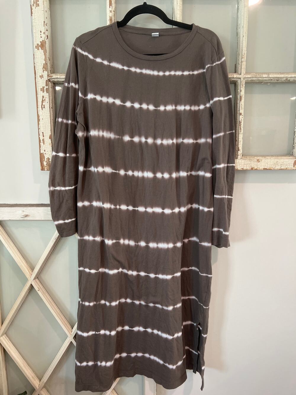 Old Navy size large brown & white tie dye dress